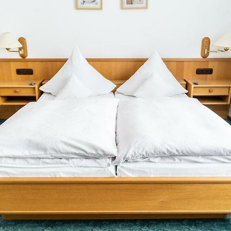 Hotel Rieder Wiesemscheid Екстер'єр фото