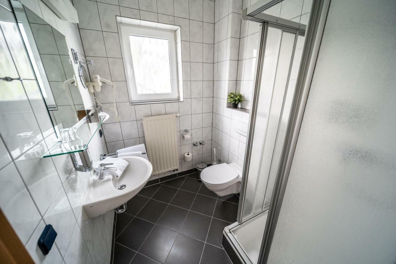 Hotel Rieder Wiesemscheid Екстер'єр фото